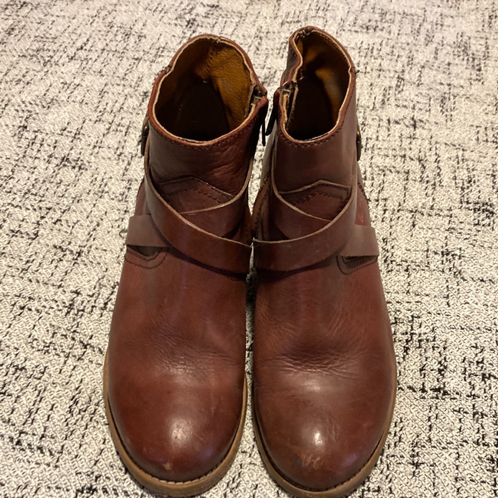 Brown Madewell 1937 heeled ankle boots, size 7